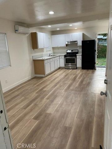 895 E 9th, Pomona, CA 91766