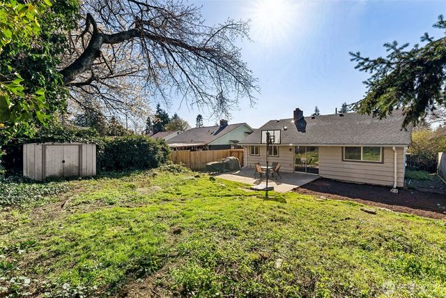 8635 S G Street, Tacoma, WA 98444