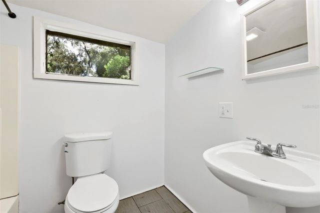 805 E LAMBRIGHT STREET, Tampa, FL 33604