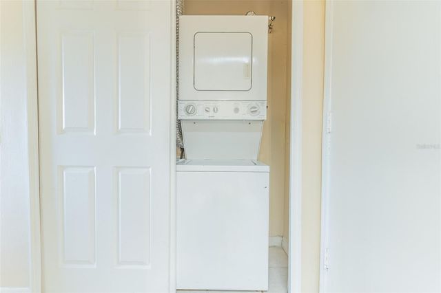 1695 LEE ROAD E211, Winter Park, FL 32789