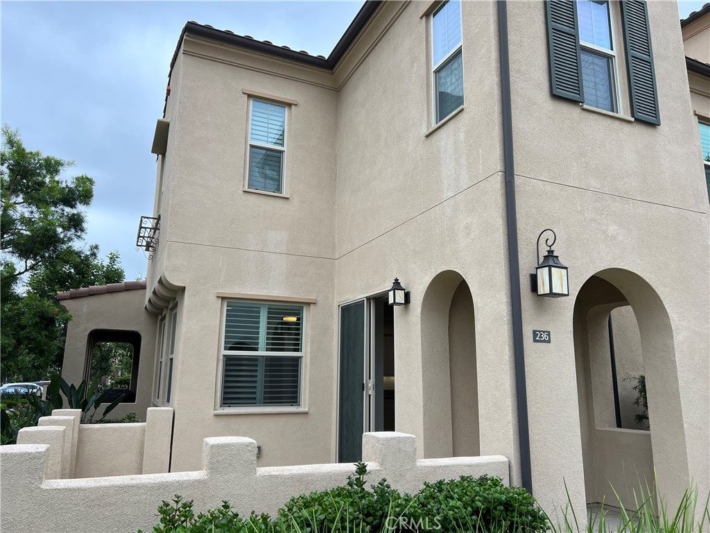 236 Borrego, Irvine, CA 92618