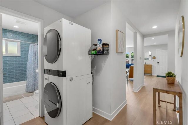 2489 Fashion Avenue, Long Beach, CA 90810