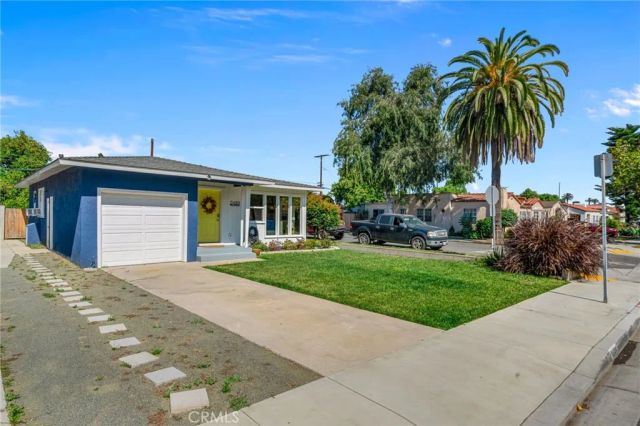 2489 Fashion Avenue, Long Beach, CA 90810