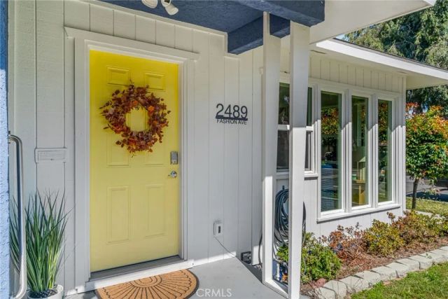 2489 Fashion Avenue, Long Beach, CA 90810