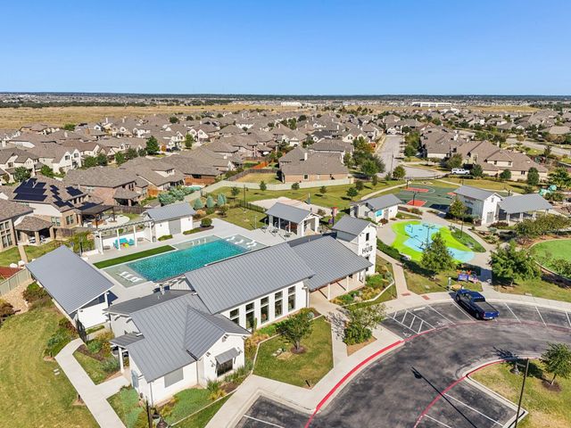 208 Locklin DR, Liberty Hill, TX 78642