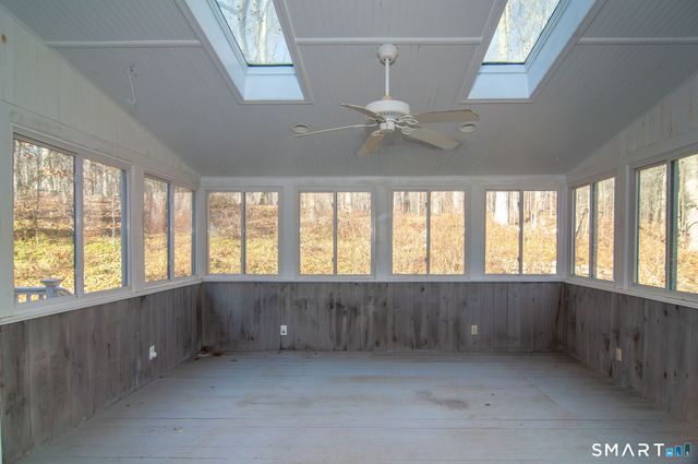 313 Bradley Corners Road, Madison, CT 06443