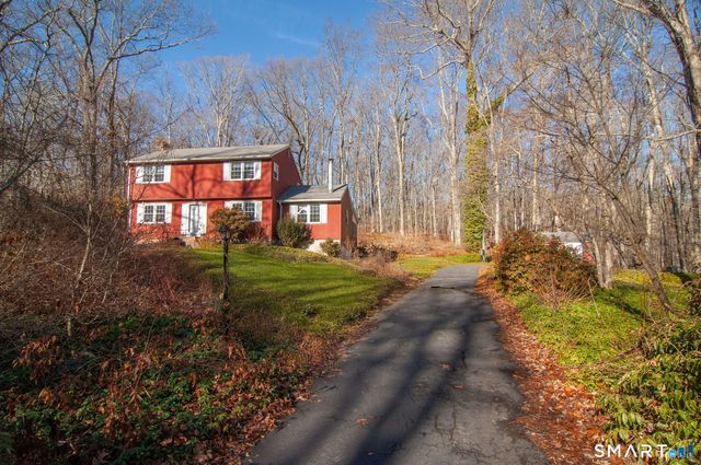 313 Bradley Corners Road, Madison, CT 06443