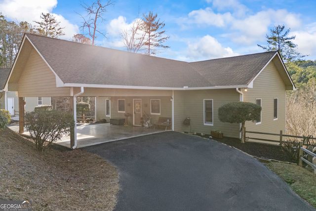 299 Celestial Circle, Clayton, GA 30525