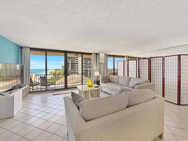 4200 N Ocean Drive 1-902, Singer Island, FL 33404