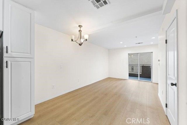 14618 Gilmore Street 16, Van Nuys (los Angeles), CA 91411