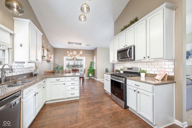 1647 Gross Point Pass, Brownsburg, IN 46112