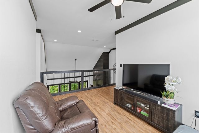 15 Fletcher Ridge, Little Rock, AR 72223