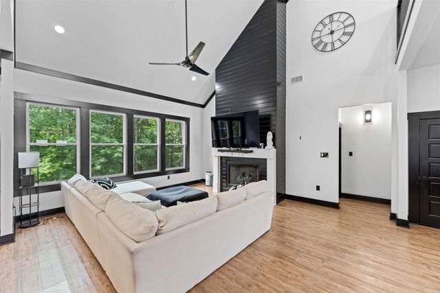 15 Fletcher Ridge, Little Rock, AR 72223