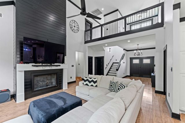 15 Fletcher Ridge, Little Rock, AR 72223