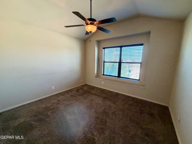106 ALAMITO CREEK Avenue, Clint, TX 79836