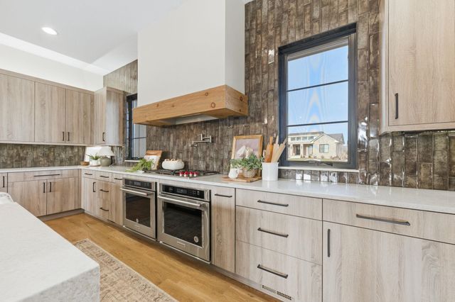 1511 E Bluesage Ct, Andover, KS 67002