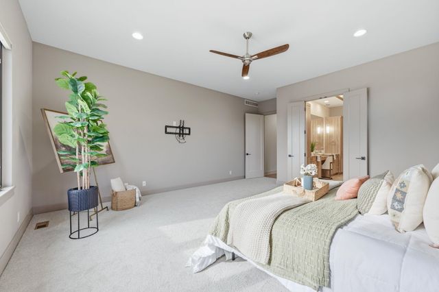 1511 E Bluesage Ct, Andover, KS 67002