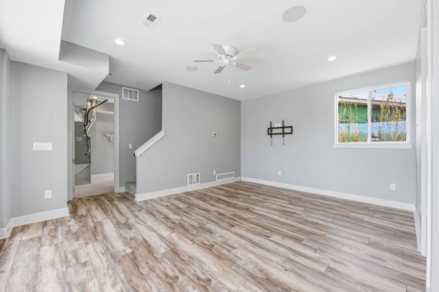 1511 E Bluesage Ct, Andover, KS 67002