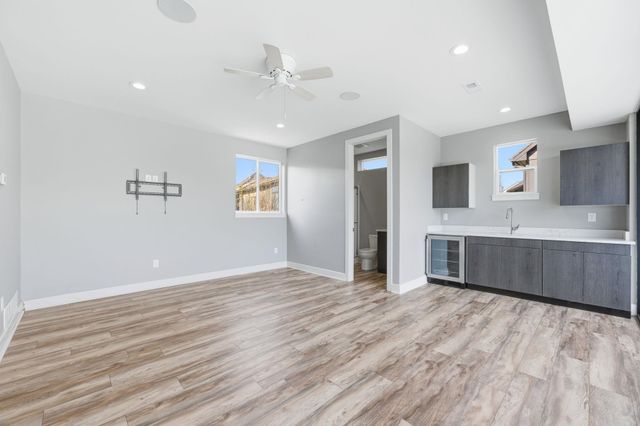 1511 E Bluesage Ct, Andover, KS 67002