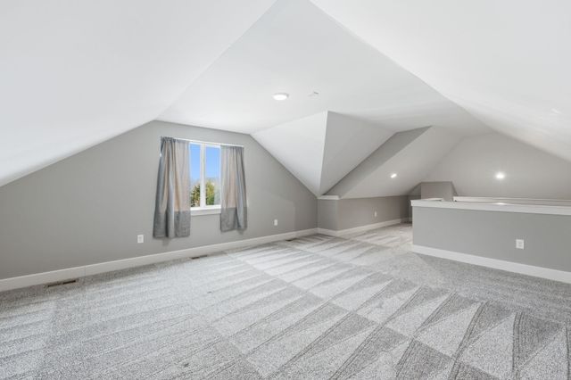 1511 E Bluesage Ct, Andover, KS 67002