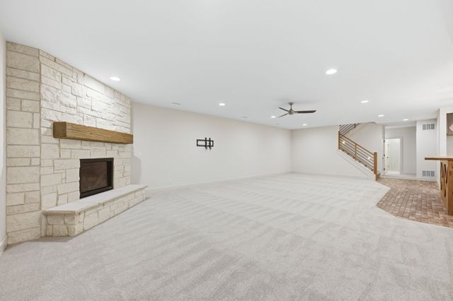 1511 E Bluesage Ct, Andover, KS 67002