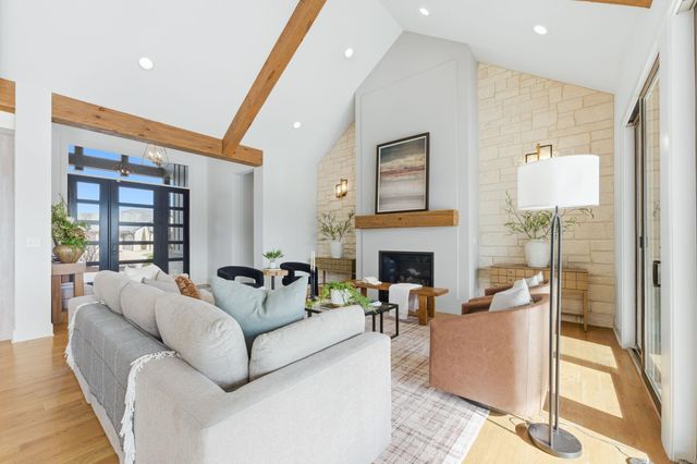 1511 E Bluesage Ct, Andover, KS 67002