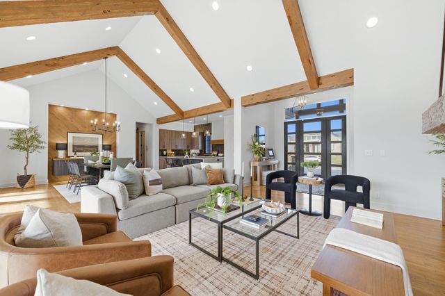 1511 E Bluesage Ct, Andover, KS 67002