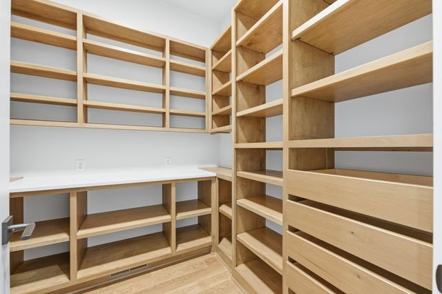 1511 E Bluesage Ct, Andover, KS 67002