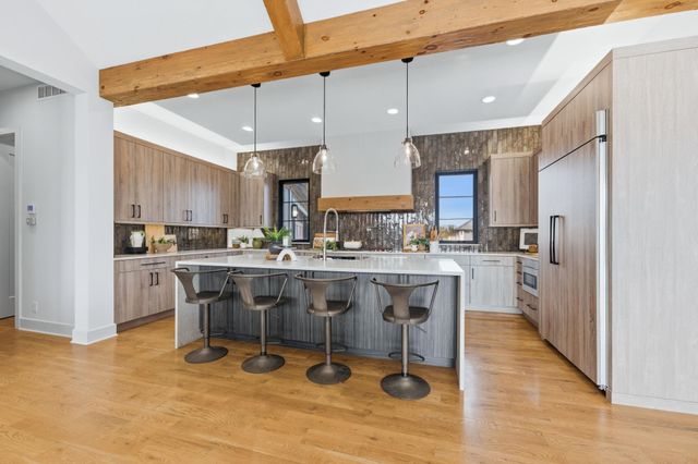 1511 E Bluesage Ct, Andover, KS 67002