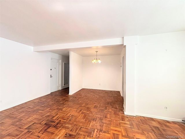 30 Fleetwood Avenue 1B, Mount Vernon, NY 10552