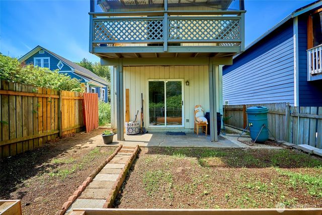 8822 2nd Avenue S, Seattle, WA 98108