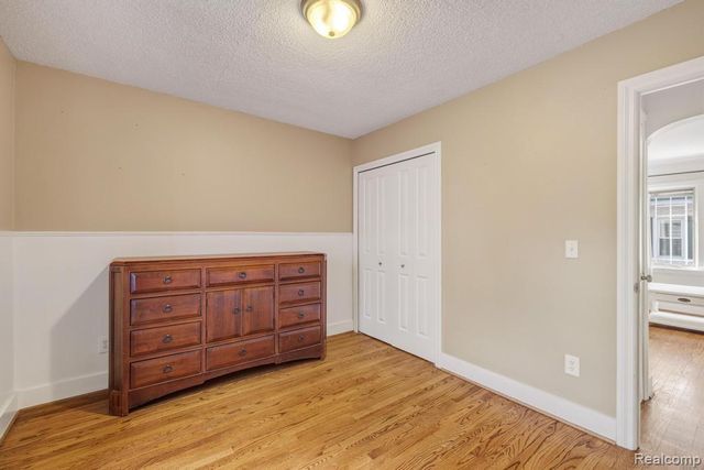 9721 Horton Street, Livonia, MI 48150