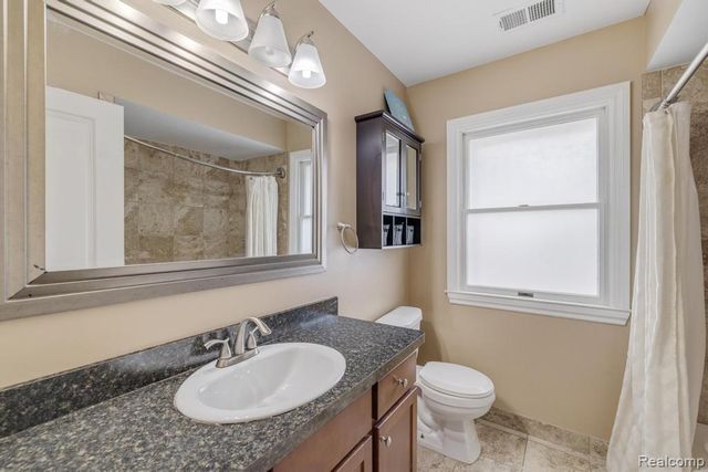 9721 Horton Street, Livonia, MI 48150