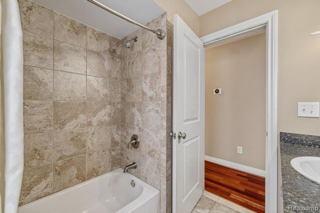 9721 Horton Street, Livonia, MI 48150