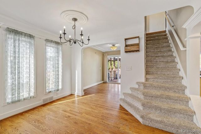 9721 Horton Street, Livonia, MI 48150