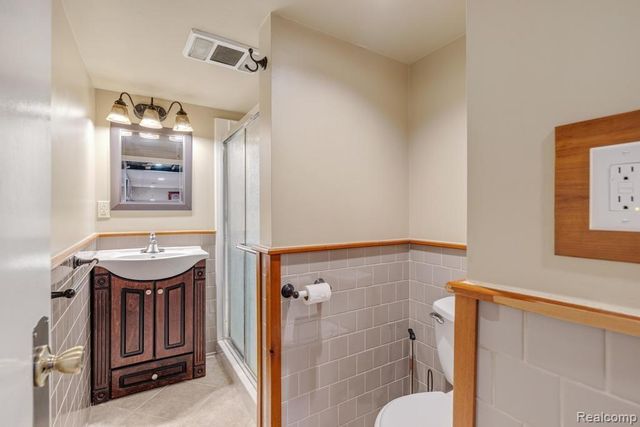9721 Horton Street, Livonia, MI 48150