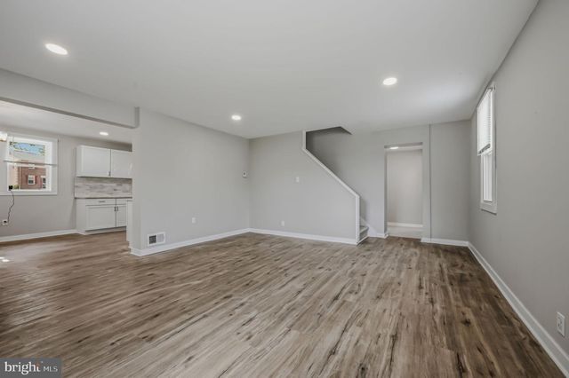 175 RIVERVIEW DR, New Castle, DE 19720