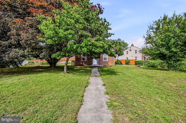 175 RIVERVIEW DR, New Castle, DE 19720