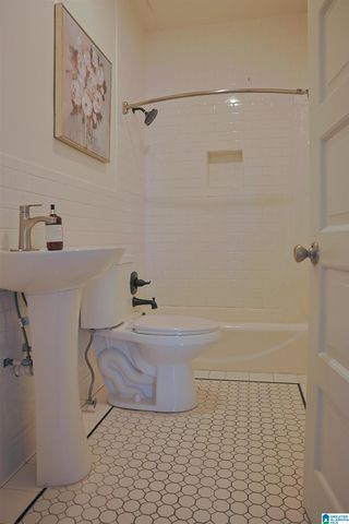 2124 16TH AVENUE S, Birmingham, AL 35205