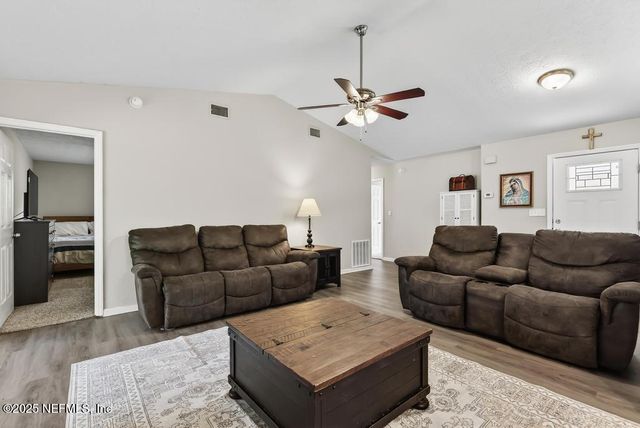 17080 MCINTOSH Road, Hilliard, FL 32046