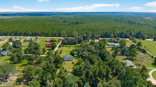 17080 MCINTOSH Road, Hilliard, FL 32046