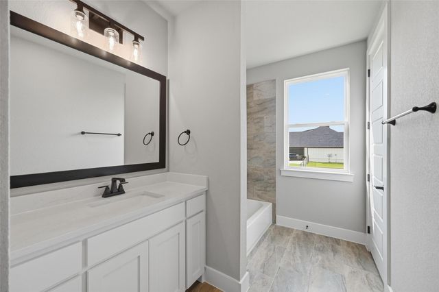 116 Rocky Top, Reno, TX 76020