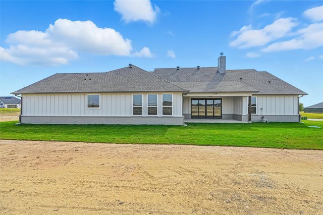 116 Rocky Top, Reno, TX 76020