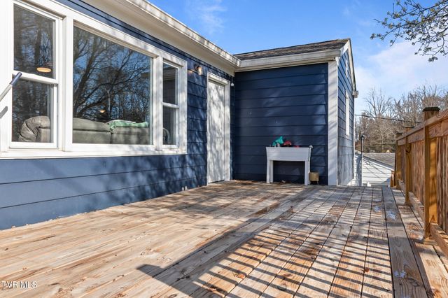 525 Terry Drive, Bristol, VA 24201