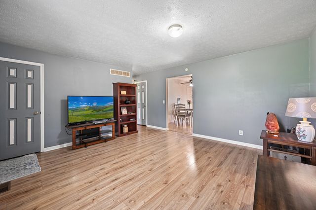 16 Blanche Avenue, Williamstown, KY 41097