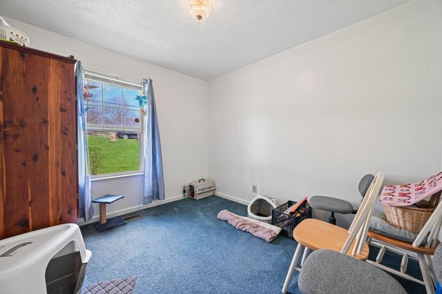 16 Blanche Avenue, Williamstown, KY 41097