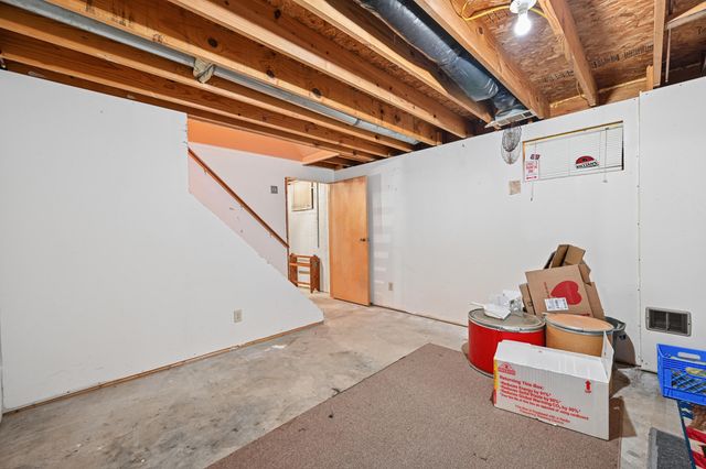 16 Blanche Avenue, Williamstown, KY 41097