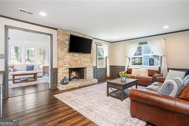 4180 Chadds Walk, Marietta, GA 30062