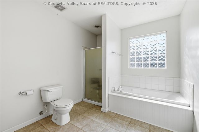 218 Parkstone Drive, Fraziers Bottom, WV 25082