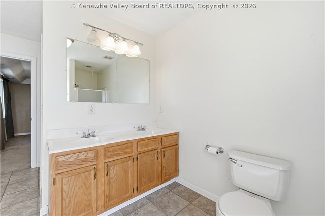 218 Parkstone Drive, Fraziers Bottom, WV 25082